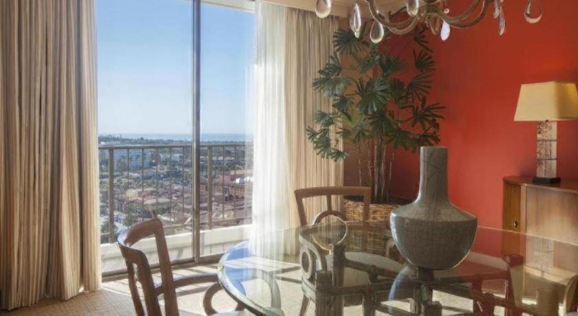 Fashion Island Hotel نيوبورت بيتش المظهر الخارجي الصورة