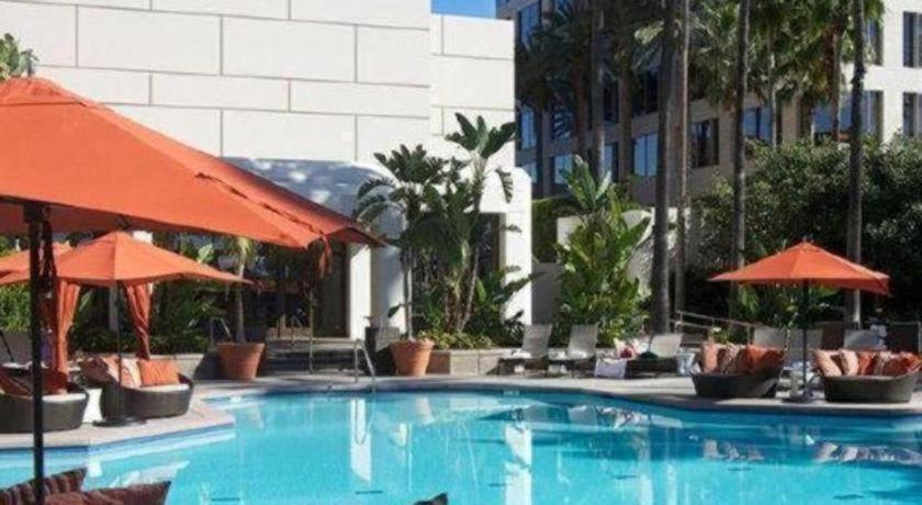 Fashion Island Hotel نيوبورت بيتش المظهر الخارجي الصورة