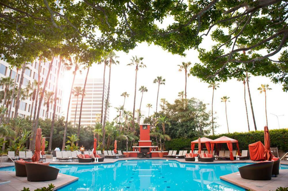Fashion Island Hotel نيوبورت بيتش المظهر الخارجي الصورة